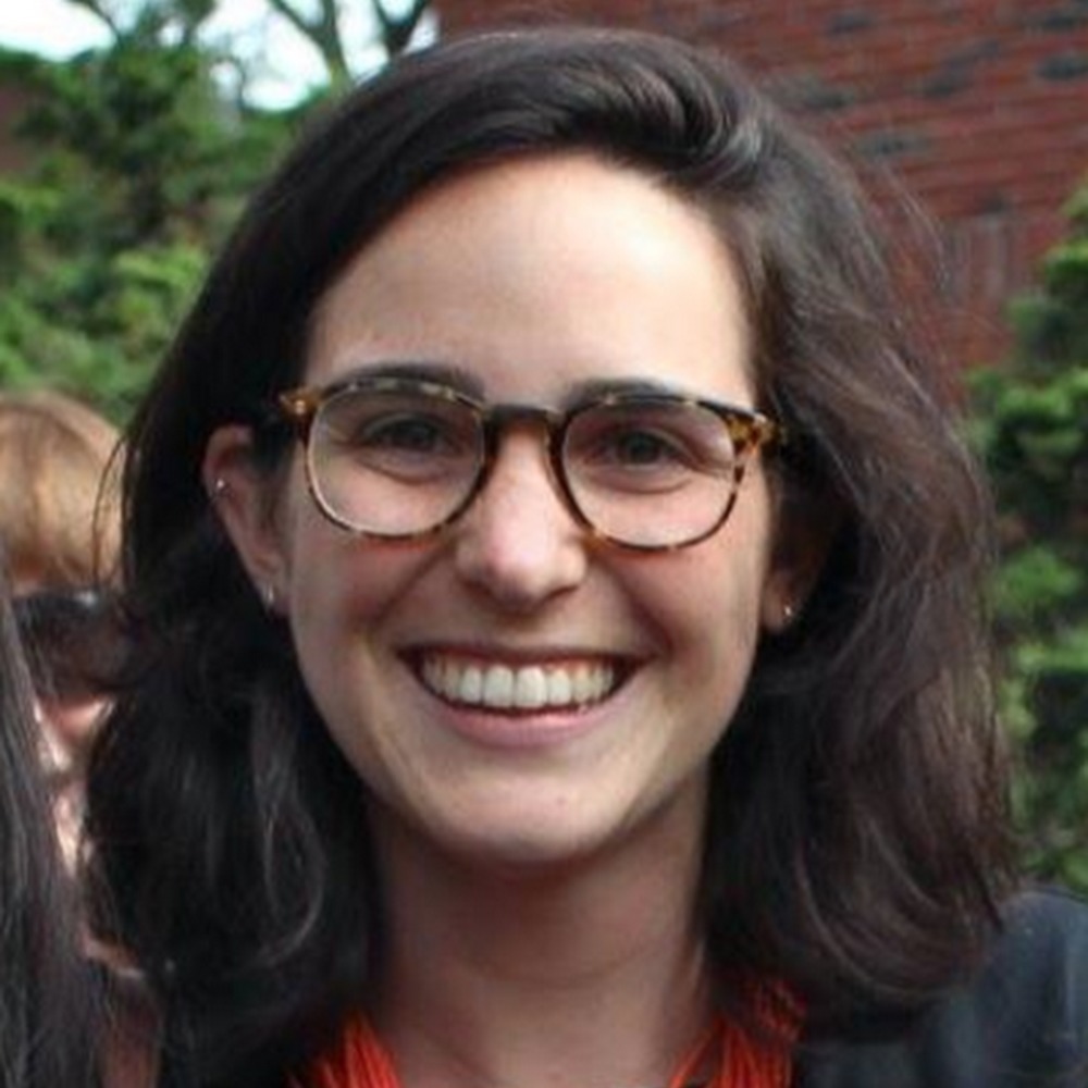 Meet your Posher, Alexandra